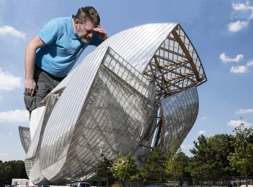 Fondation Louis Vuitton Paris France
